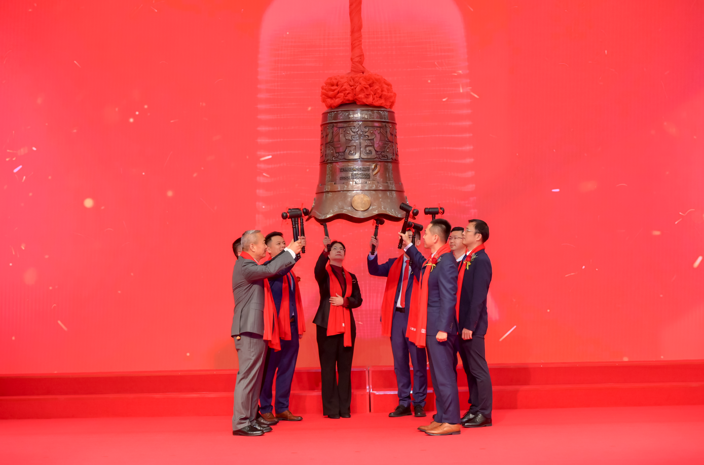 热烈祝贺深圳壹连科技股份有限公司在深交所正式挂牌上市！